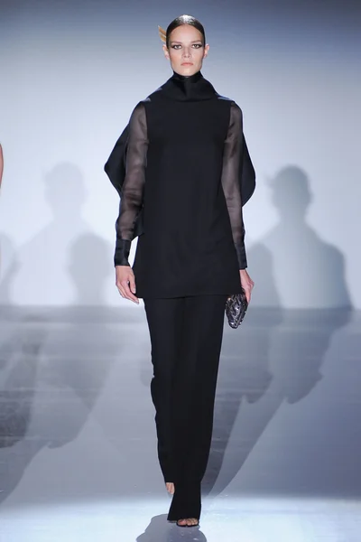 Look 38